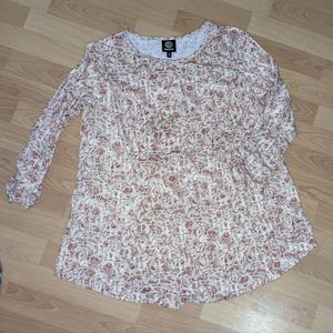 Floral 3/4 Sleeve Shirt